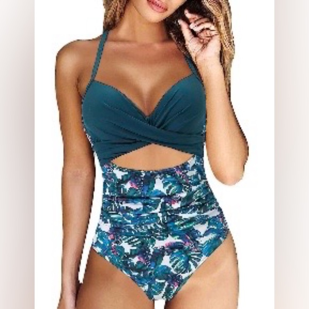 Ladies one piece cut-out swimsuit
